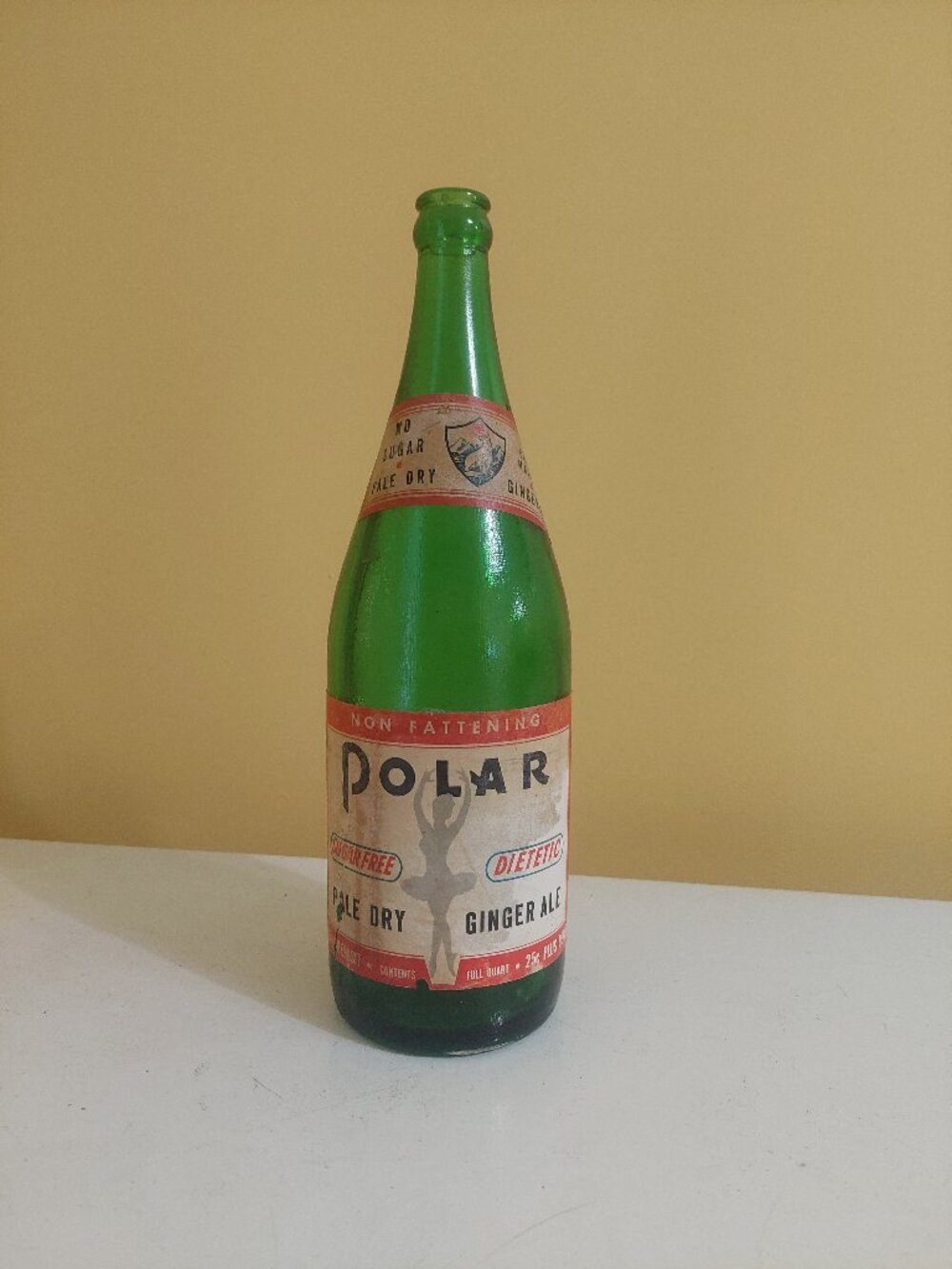 Vintage POLAR Pale Dry Ginger Ale Company Worcester Mass Quart Green Bottle